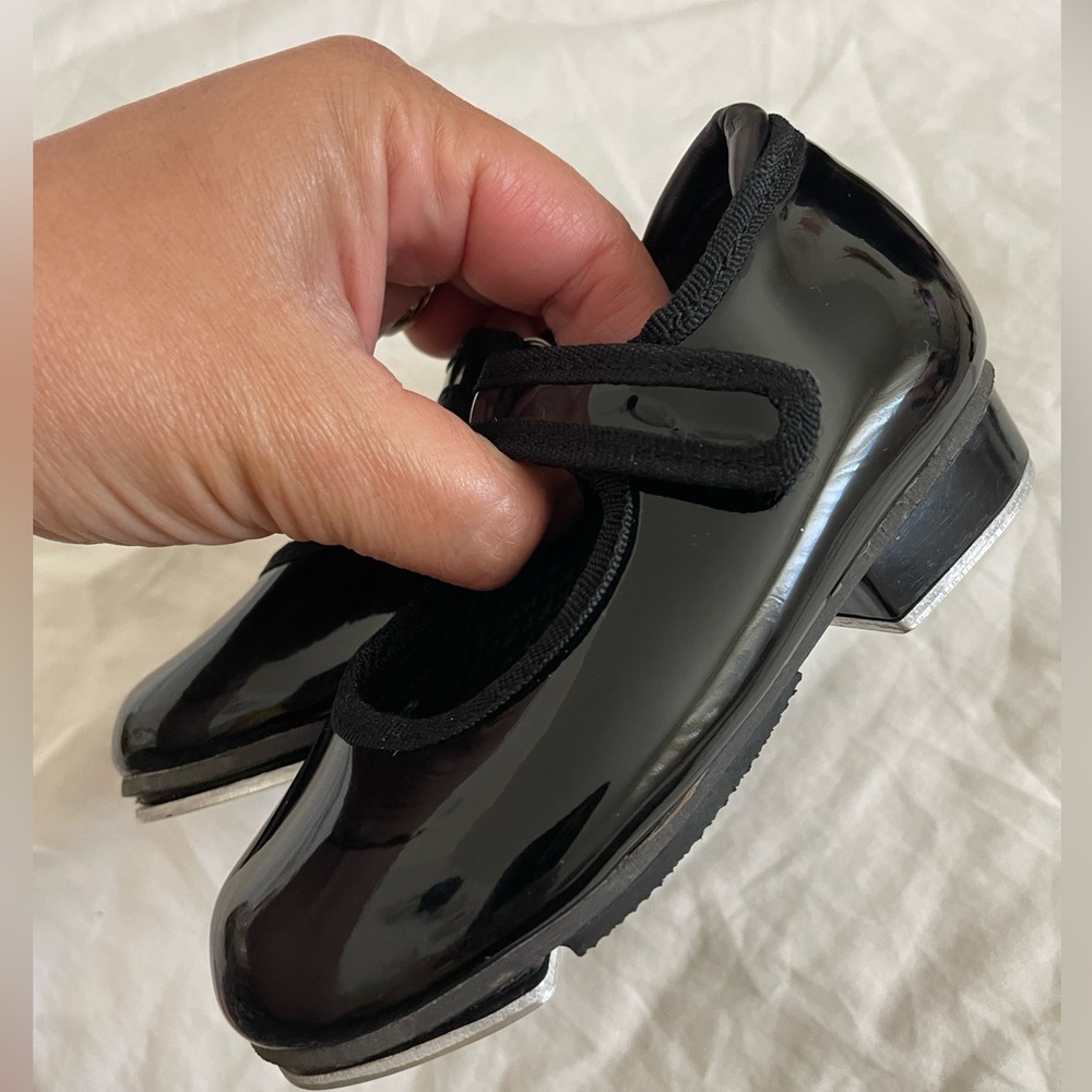 Tap shoes